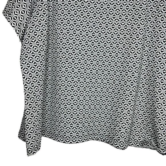 Calvin Klein Black White Textured Print Short Sleeve Blouse 2X - Picture 9 of 10